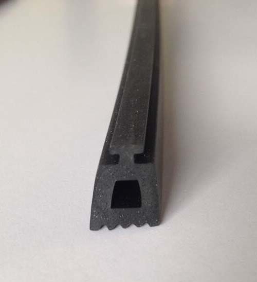 ODM Black U Silicone Rubber Profiles Seal Strip EPDM Weather Resistance